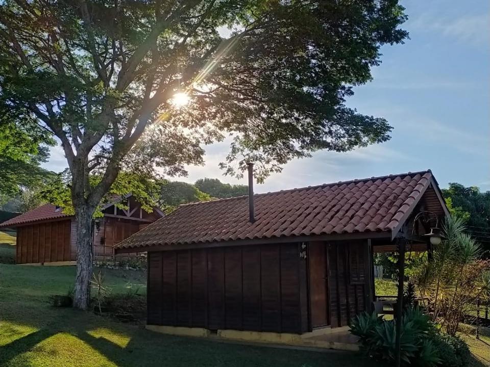 Chale Represa Recanto Varanda Do Sol Joanopolis Exterior photo